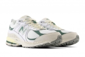 NEW BALANCE 2002R WHITE DARK JUNIPER [U2002RWA]