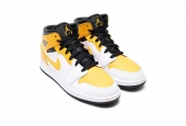 AIR JORDAN 1 MID UNIVERSITY GOLD [554725-170]