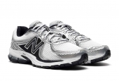 NEW BALANCE 860V2 BLACK WHITE SILVER [ML860XD]