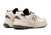 NEW BALANCE 2002R CORDURA TIMBERWOLF BLACK [GC2002PM]