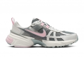 V2K RUN LIGHT PUMICE PINK FOAM [HQ4046-001]