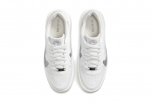 AIR FORCE 1 PLT.AF.ORM SUMMIT WHITE METALLIC SIVER W [DJ9946-101]