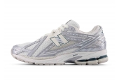 NEW BALANCE 1906R SILVER METALLIC SEA SALT [M1906REE]