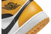 AIR JORDAN 1 MID TAXI [554724-701]