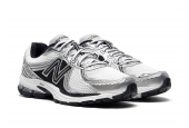 NEW BALANCE 860V2 BLACK WHITE SILVER [ML860XD]