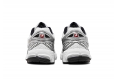 NEW BALANCE 860V2 BLACK WHITE SILVER [ML860XD]