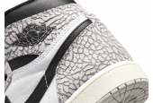 AIR JORDAN 1 RETRO HIGH OG WHITE CEMENT [DZ5485-052]