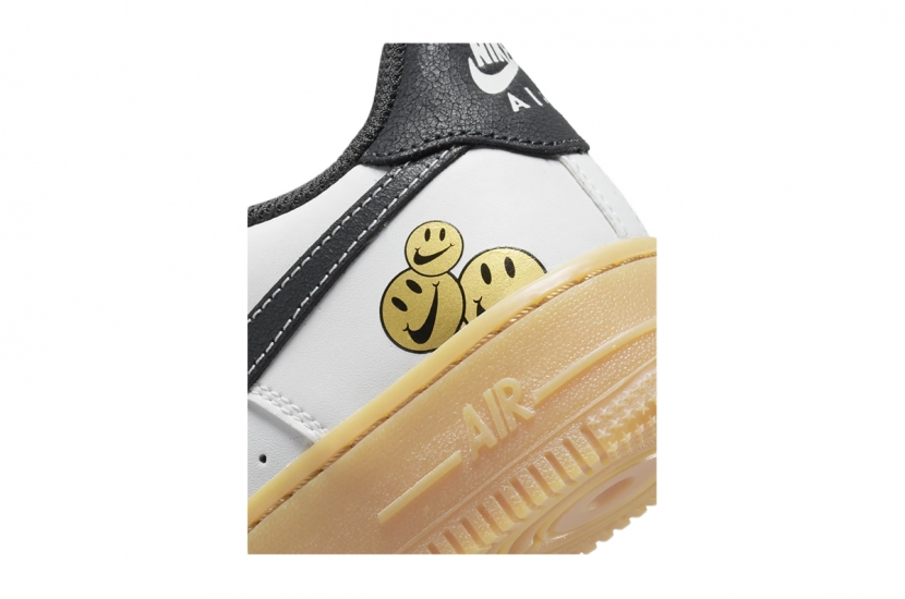 AIR FORCE 1 '07 GO THE EXTRA SMILE [DO5854-100]