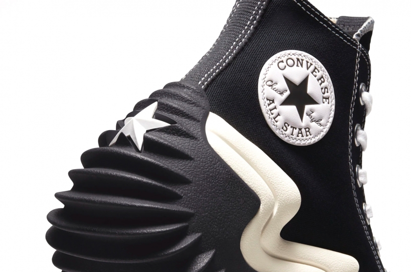 RUN STAR MOTION BLACK GUM HONEY [171545C]