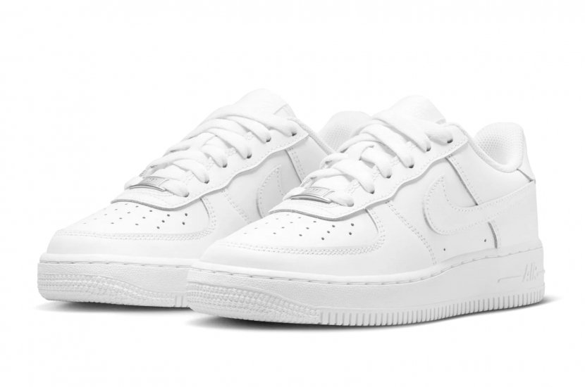 NIKE AIR FORCE 1 LOW LE TRIPLE WHITE (GS) [FV5951-111]