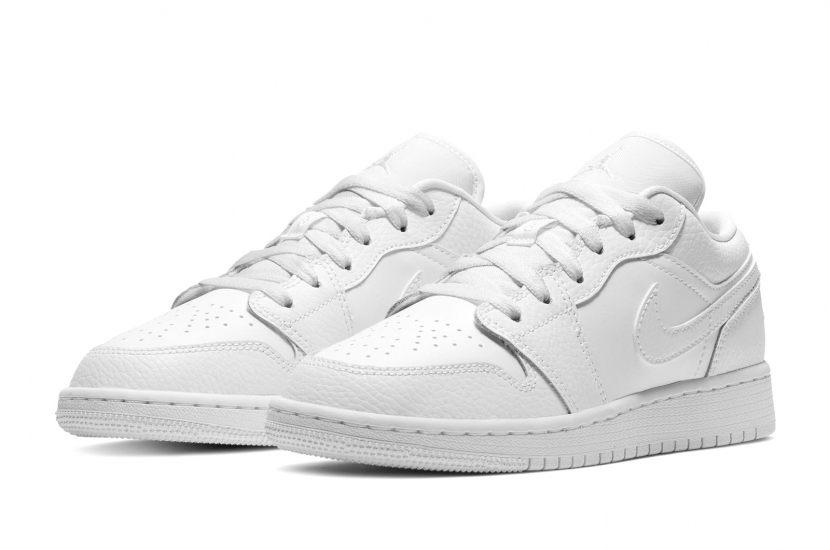 AIR JORDAN 1 LOW TRIPLE WHITE GS [553560-136]