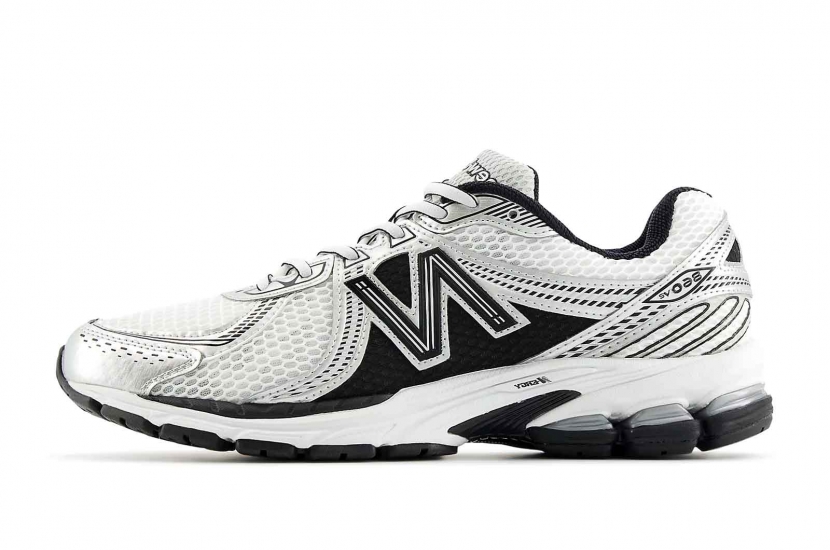 NEW BALANCE 860V2 BLACK WHITE SILVER [ML860XD]