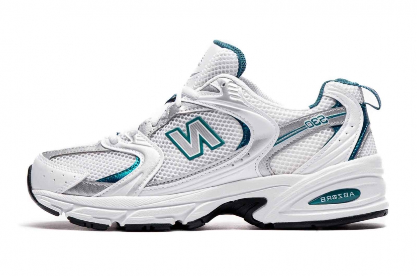 NEW BALANCE 530 'WHITE METALLIC SILVER' [MR530AB]