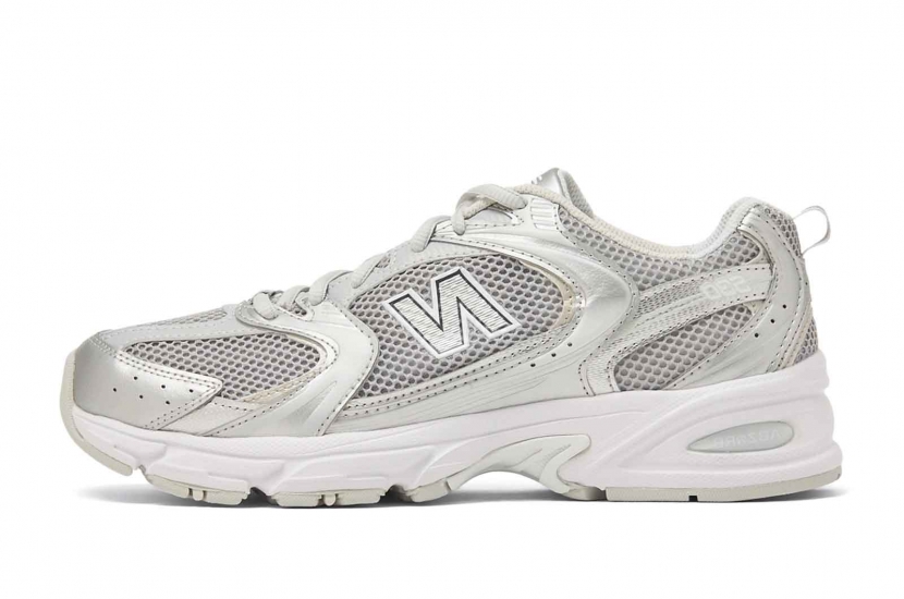 NEW BALANCE 530 MOONBEAM SILVER METALLIC [MR530RS]