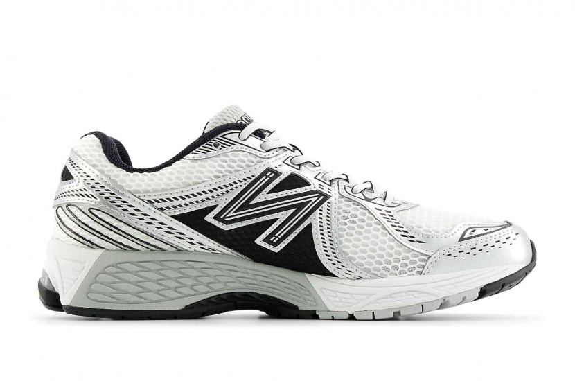 NEW BALANCE 860V2 BLACK WHITE SILVER [ML860XD]