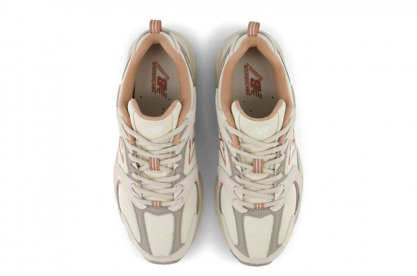 NEW BALANCE 530 TIMBERWOLF LINEN LANDSLIDE [U530SMA]