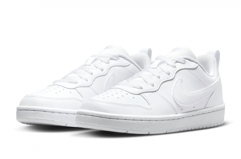 COURT BOROUGH LOW RECRAFT TRIPLE WHITE (GS) [DV5456-106]