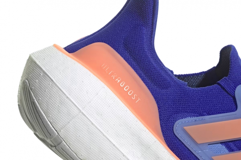 ADIDAS ULTRA BOOST LIGHTLUCID BLUE CORAL FUSION [HP3343]