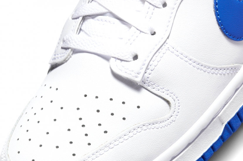 DUNK LOW WHITE HYPER ROYAL [DV0831-104]