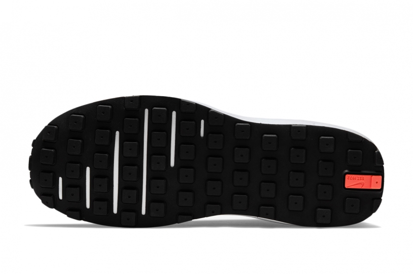 WAFFLE ONE BLACK WHITE [DC2533-001]