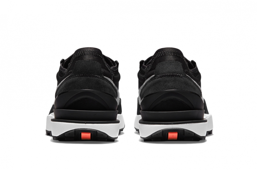 WAFFLE ONE BLACK WHITE [DC2533-001]