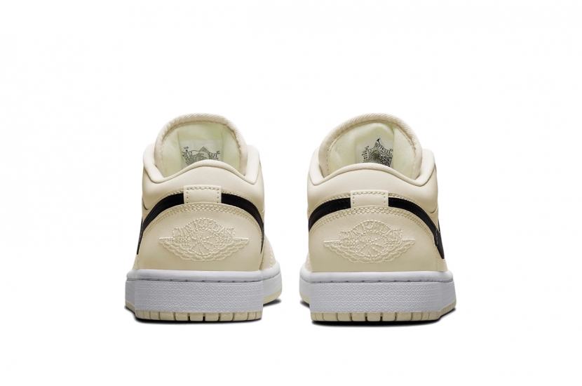 AIR JORDAN 1 LOW COCONUT MILK [DC0774-121]