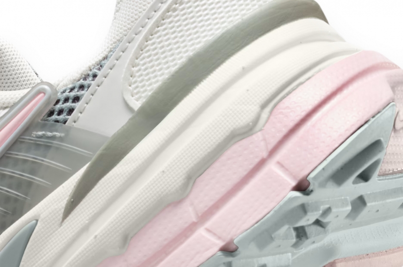 V2K RUN LIGHT PUMICE PINK FOAM [HQ4046-001]
