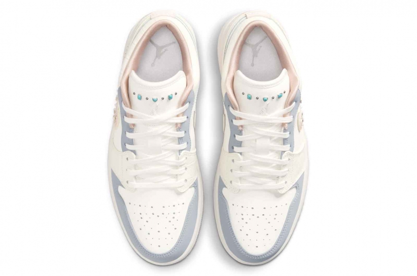 AIR JORDAN 1 LOW SAIL SOFT PEARL [IH7323-100]