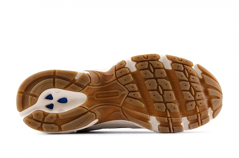NEW BALANCE 530 BEIGE BROWN [U530SUA]