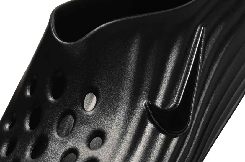 NIKE REACTX REJUVEN8 TRIPLE BLACK [HV5060-001}