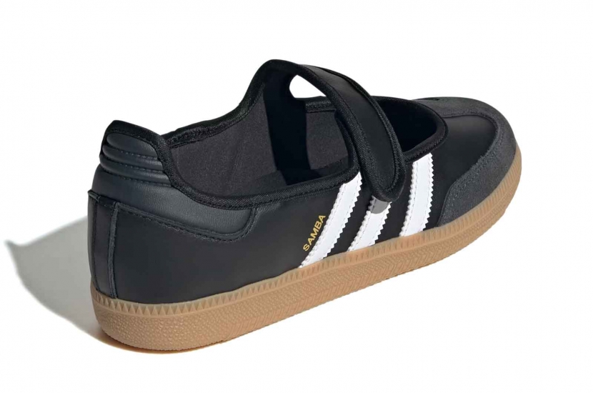 SAMBA JANE BLACK WHITE GUM [JQ6445]