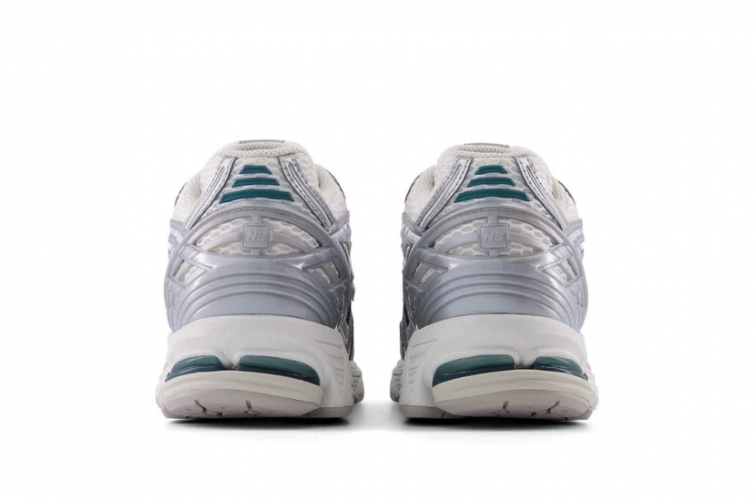 NEW BALANCE 1906R SILVER METALLIC SEA SALT [M1906REE]