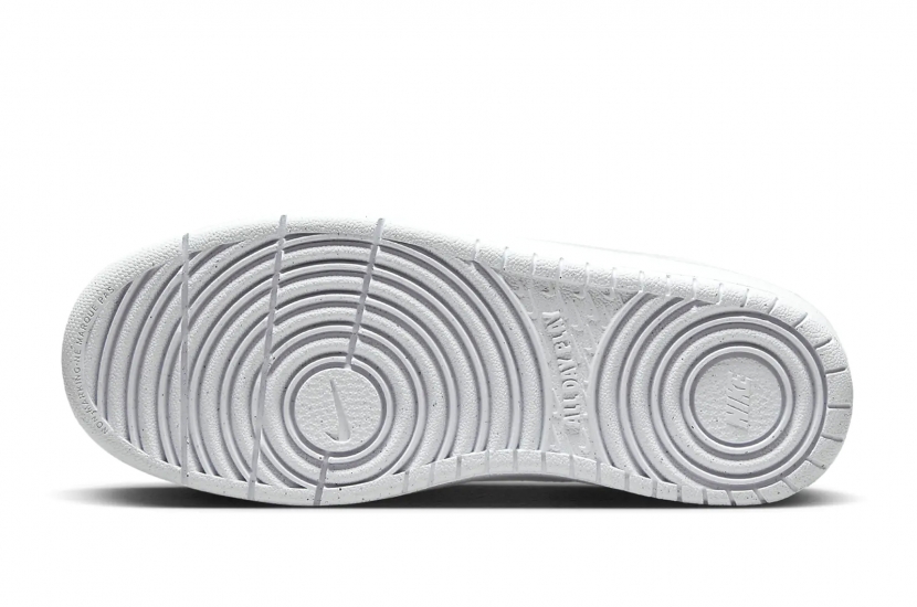 COURT BOROUGH LOW RECRAFT TRIPLE WHITE (GS) [DV5456-106]