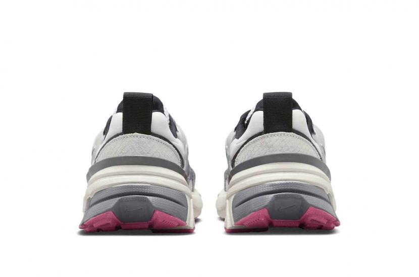 NIKE V2K RUN GREY PINK [FZ5061-100]