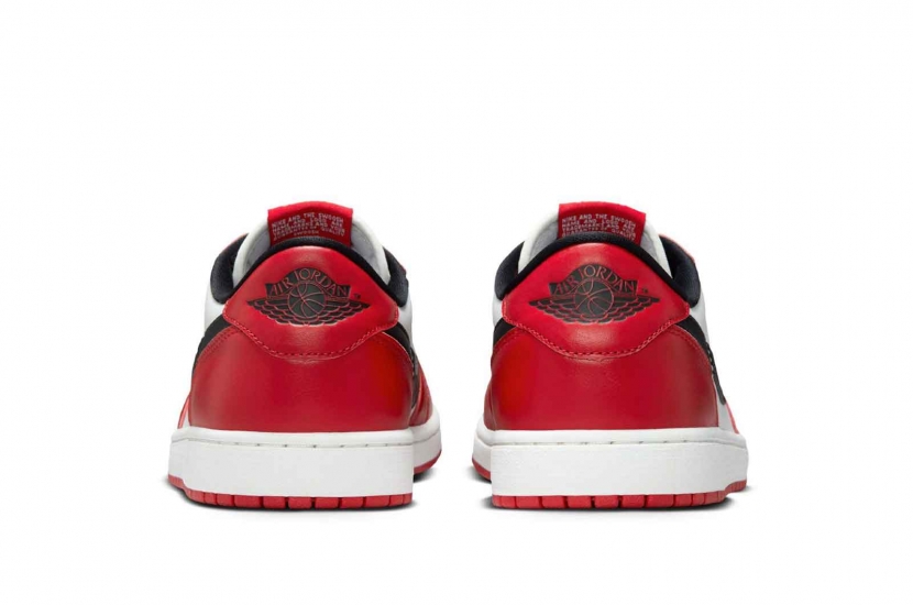 AIR JORDAN 1 RETRO LOW OG CHICAGO [HQ6998-600]