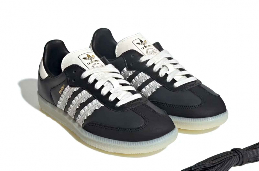 SAMBA RUFFLE STRIPES PACK BLACK OFF WHITE W [JR8831]