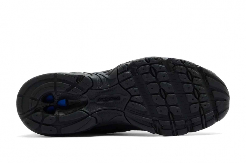 NEW BALANCE 740 TRIPLE BLACK [U740BO2]