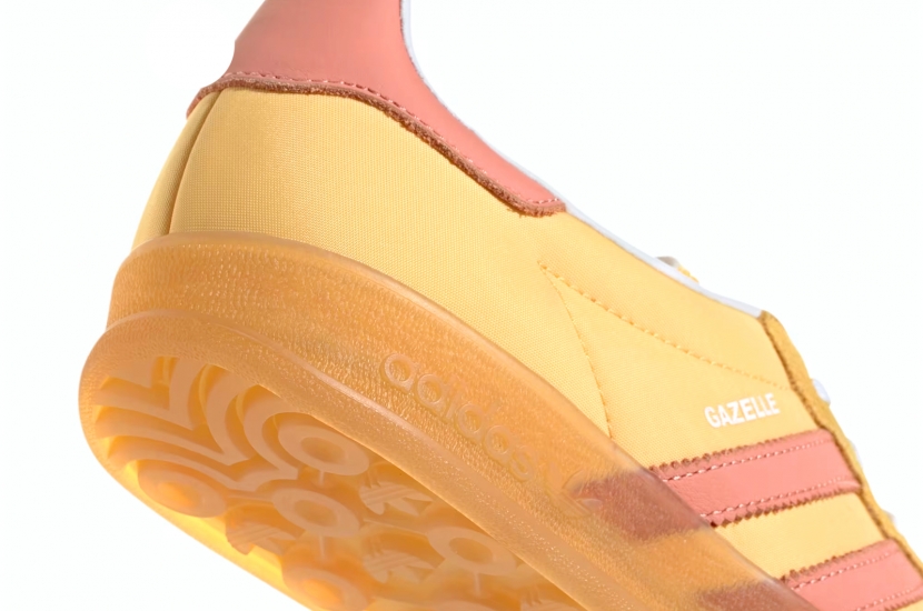 GAZELLE INDOOR SEMI SPARK CLAY [IE2959]