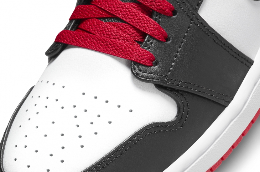 AIR JORDAN 1 MID GYM RED BLACK TOE [DQ8426-106]