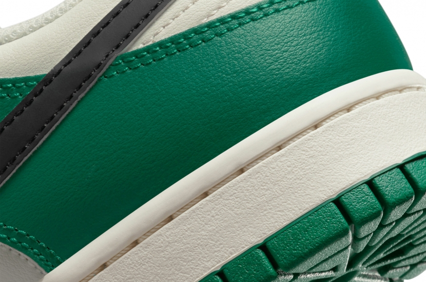 DUNK LOW LOTTERY PACK MALECHITE GREEN [DR9654-100]