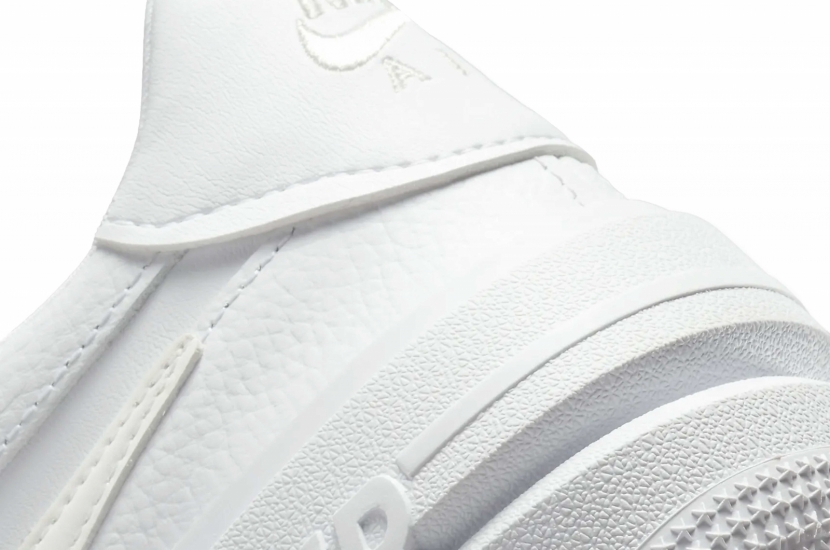 AIR FORCE 1 PLT.AF.ORM TRIPLE WHITE W [DJ9946-100]