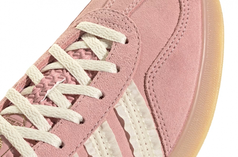 GAZELLE INDOOR WONDER MAUVE CREW WHITE W [JS1413]