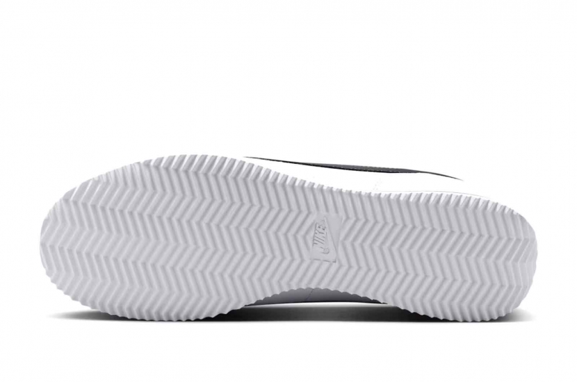 NIKE CORTEZ WHITE BLACK [DM4044-105]