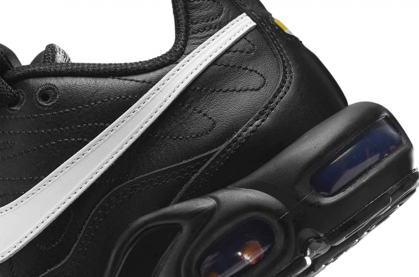 AIR MAX PLUS TIEMPO BLACK WHITE [HF0074-001]