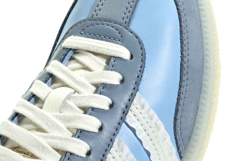 SAMBA RUFFLE STRIPES PACK CLEAR SKY [JR8829]