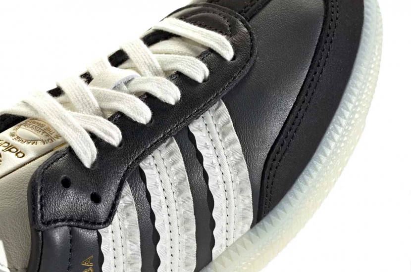 SAMBA RUFFLE STRIPES PACK BLACK OFF WHITE W [JR8831]