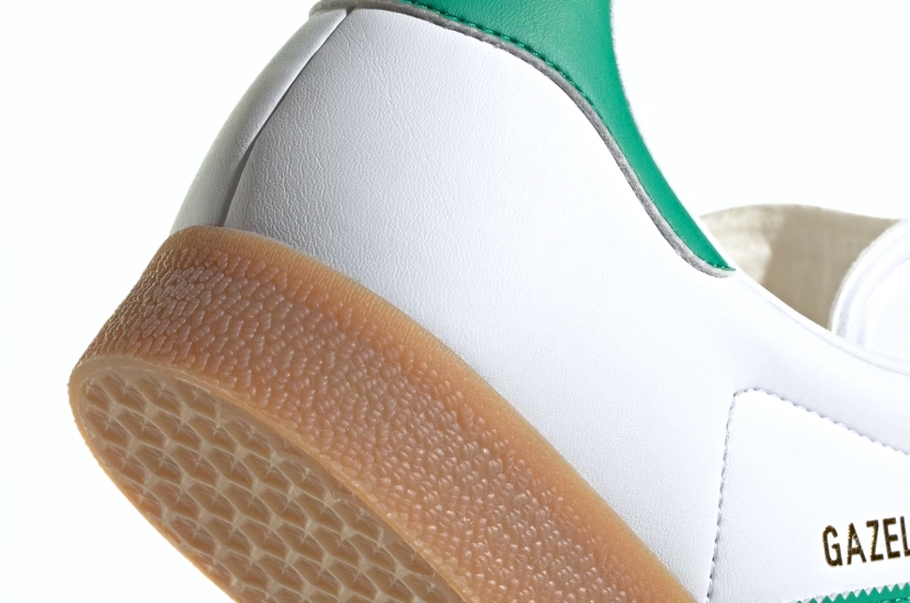 GAZELLE WHITE BOLD GREEN GUM [IH2216]