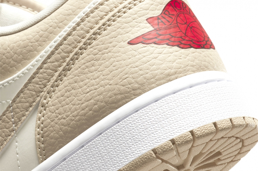 AIR JORDAN 1 LOW SAIL RATTAN UNIVERSITY RED [FB7168-121]