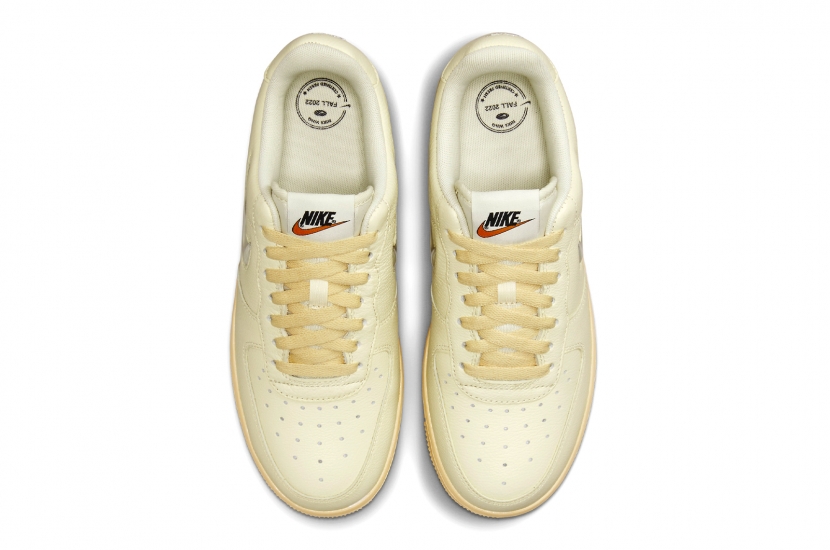 AIR FORCE 1 COCONUT MILK W [DO9456-100]