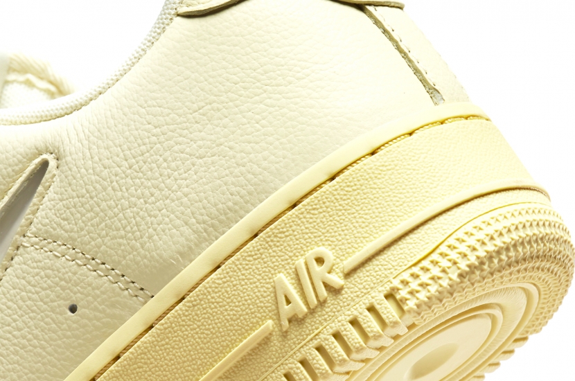 AIR FORCE 1 COCONUT MILK W [DO9456-100]